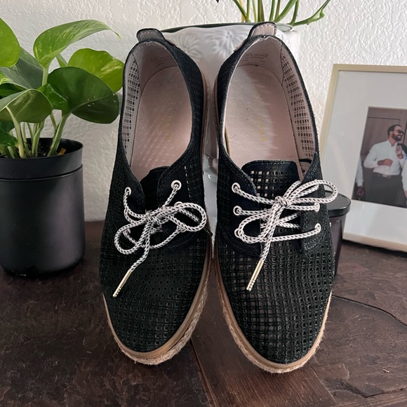 Cole Haan navy boat shoe - Picture 4 of 7